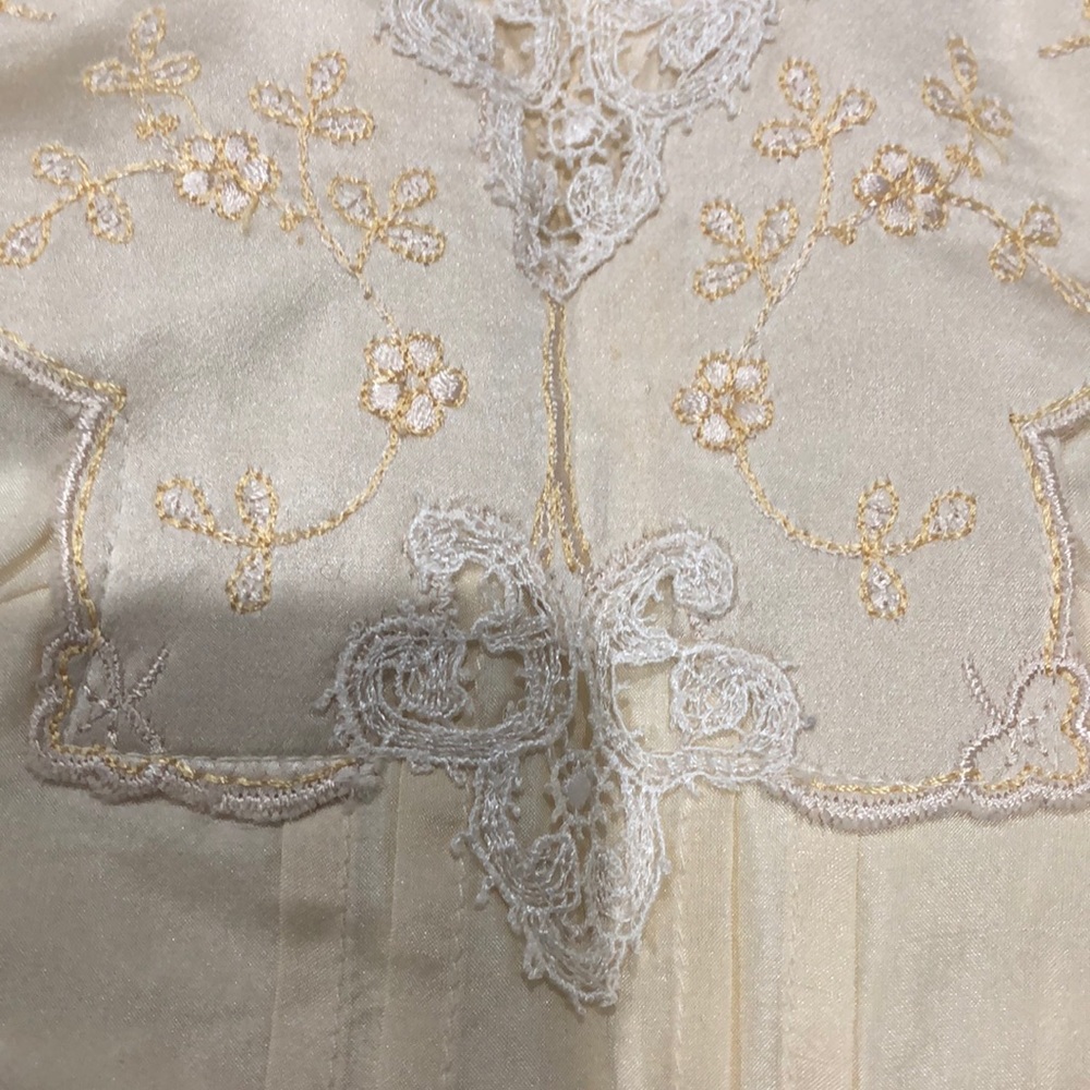 VINTAGE TOP💛 - Picture 3 of 6